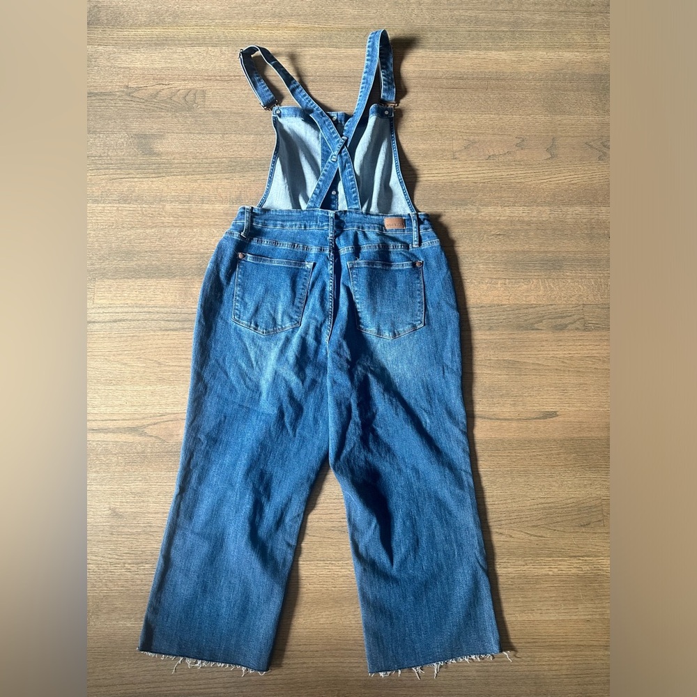 Judy Blue High Rise Wide Leg Crop Overalls-Size 2XL - Picture 4 of 11